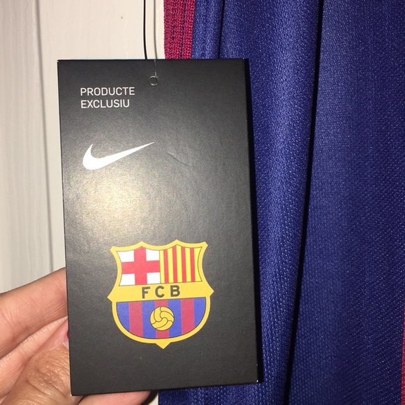 Nike Barcelona Jersey NWT - Picture 3 of 8